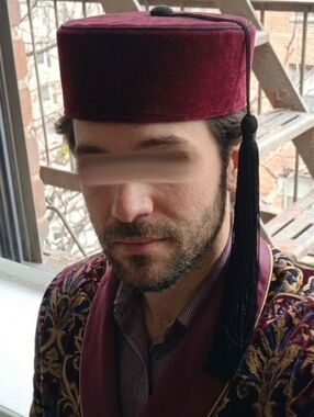 NatSherman Vintage Red Velvet Cap with Black Tassel